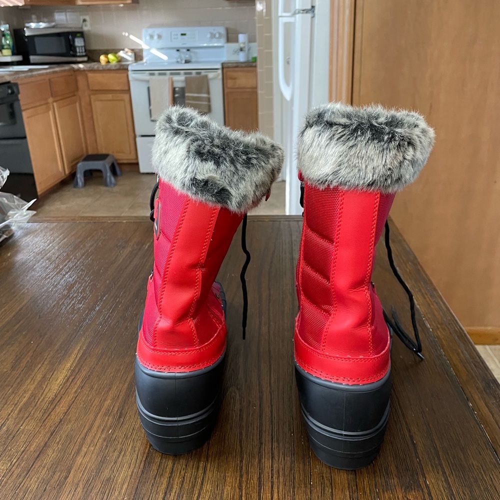 Dream Pairs Women's Red Winter Boots Size 10 Gorpcore Snow - Picture 3 of 6